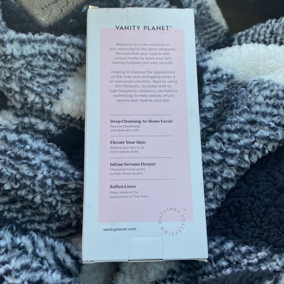 VANITY PLANET - Picture 2 of 2